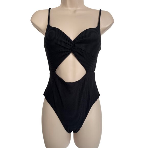 L * Space Kyslee One Piece Size Small Black Swimsuit Adjustable Straps NWT Textu - Picture 1 of 9